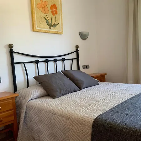 Montserrat 3, Terrace & Pool Casa de Férias