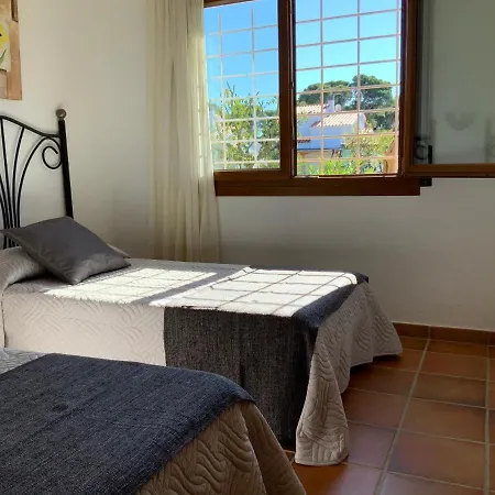 Montserrat 3, Terrace & Pool Casa de Férias