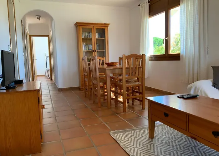 Montserrat 3, Terrace & Pool Holiday home