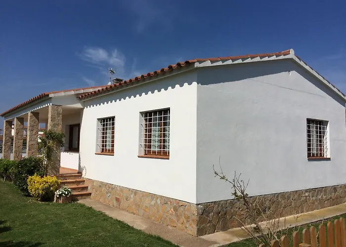 Montserrat 3, Terrace & Pool Holiday home Sant Marti d'Empuries